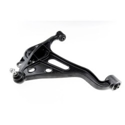 Front Lower Left Outer Suspension Control Arm for SUZUKI GRAND OE 45202-67D01
