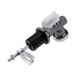 Clutch Master Cylinder for NISSAN NAVARA, PATHFINDER OE 30610-EA000