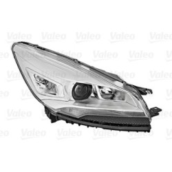 Buy Headlight VALEO 044984 for FORD KUGA 5237995