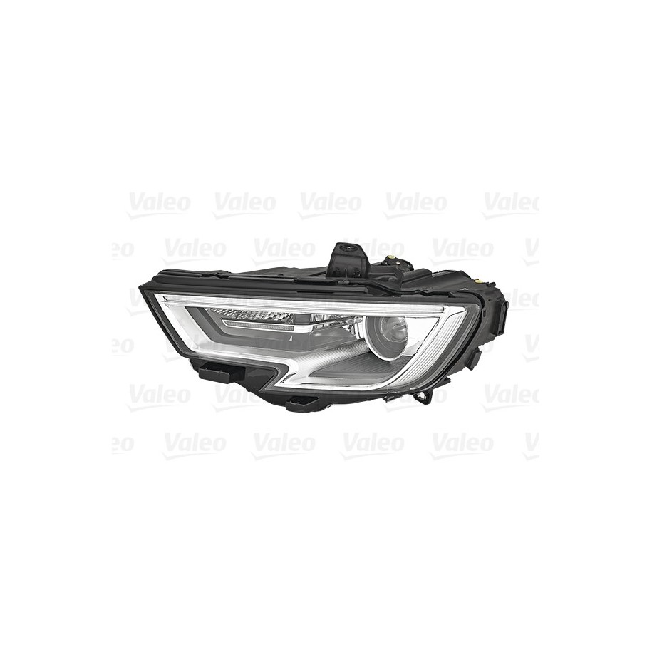 Buy Headlight VALEO 046820 8V0941043H