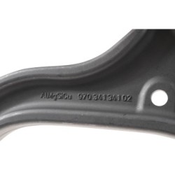 Front Left Control trailing Arm BOGAP A3327136 for PORSCHE OE 97034105