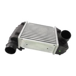 Intercooler BOGAP A4220107 for AUDI A6 OE 4F0145805AA