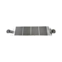 Intercooler BOGAP A4220110 for VW OE 7E0145804B