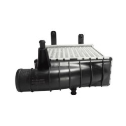 Intercooler BOGAP A4220153 for AUDI A4, A3, SEAT EXEO OE 8E0145806M