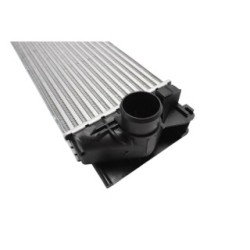 Intercooler BOGAP C4220137 for MERCEDES SPRINTER, VW CRAFTER 2E0145804