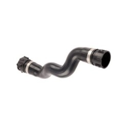 Radiator Hose BOGAP E4228130 for LAND ROVER FREELANDER OE LR000931