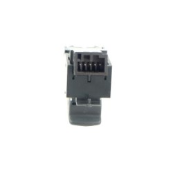 Rear Left / Right Window Regulator Switch BOGAP E7339101  OE LR003856