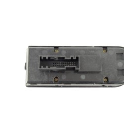Front Left Window Regulator Switch BOGAP L7339100  OE 13215153