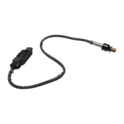 Urea Injection Nox Sensor BOGAP P6130107 for PEUGEOT OE 3554047