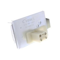 VEMO Interior Blower Regulator V15-99-1957 for VW GOLF
