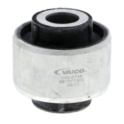 VAICO Control Trailing Arm Mount V46-0748 for RENAULT
