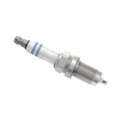 Spark Plug BOSCH 0242235983 OE 32017031