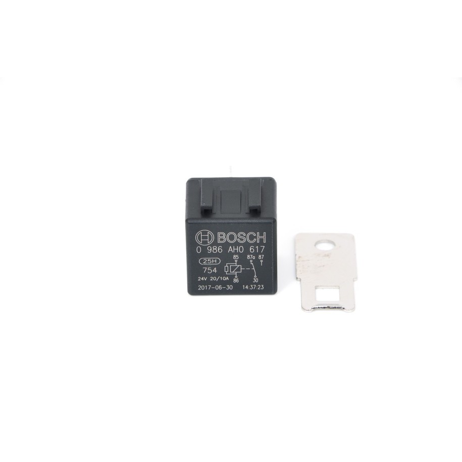 Main Current Relay BOSCH 0986AH0617 OE 118159
