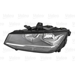 Headlight VALEO 046838 for AUDI Q2 OE 81A941003A