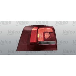 Tail Light Assembly VALEO 044461 for VW SHARAN OE 7N0945095C