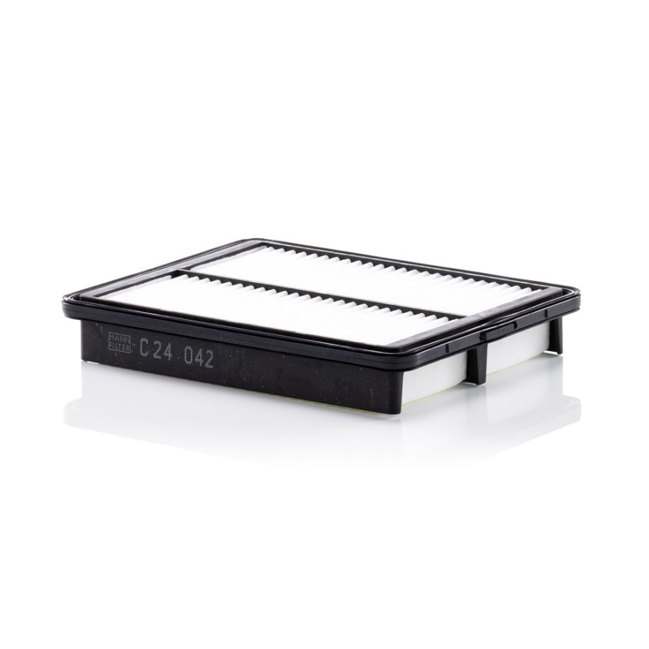 Air Filter MANN & HUMMEL C24042 for SSANGYONG