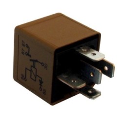 Fuel Pump Relay - 12V - 30A - 5-Pin - Plug Type CAMBIARE VE523248 (Fuel Pump Relays)