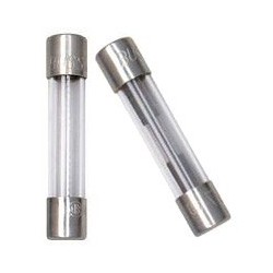 Fuses - Standard Glass - Pack Of 3 WOT-NOTS PWN016 (Glass Fuses) Amps 5A