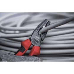 Combination Plier - 180mm -1pc MILWAUKEE 4932492462 (Pliers)
