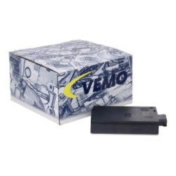 Blind Spot Detection Control V30-67-0008 for MERCEDES C-CLASS