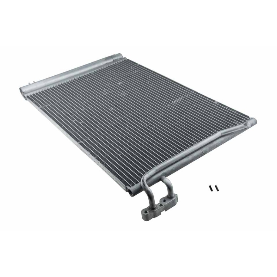 AC Condenser for BMW OE 6.930.038